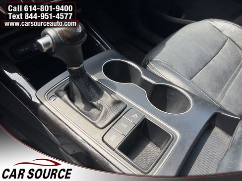 Used 2017 Kia Sorento EX w/ EX V6 Premium Package image 24