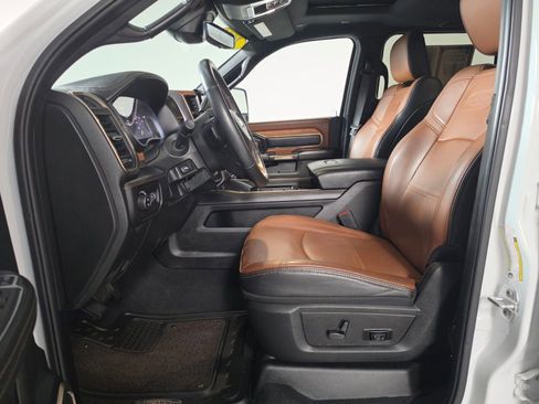 Used 2023 RAM 2500 Limited AWD/4WD image 15