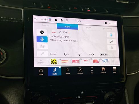 Used 2022 Jeep Grand Cherokee Limited image 15