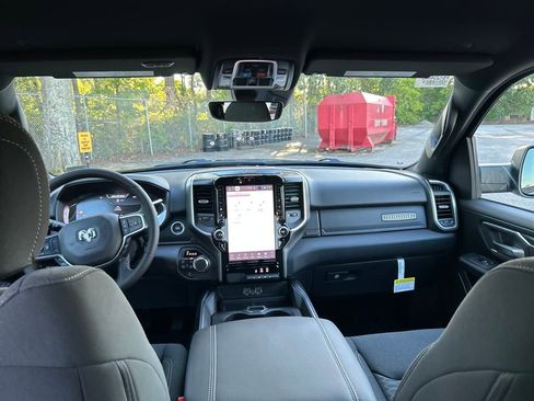 New 2025 RAM 1500 Big Horn AWD/4WD image 23