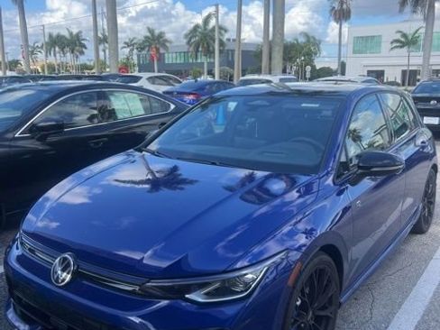 Used 2026 Volkswagen Golf AWD/4WD image 3