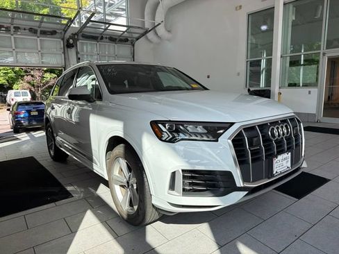 Used 2023 Audi Q7 3.0T Premium w/ Convenience Package AWD/4WD image 6