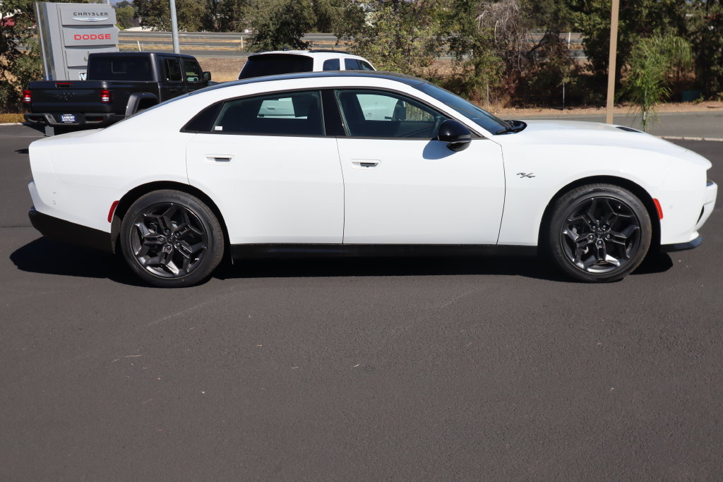 New 2026 Dodge Charger R/T AWD/4WD image 4