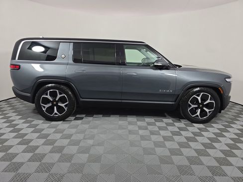 Used 2024 Rivian R1S Adventure AWD/4WD image 6