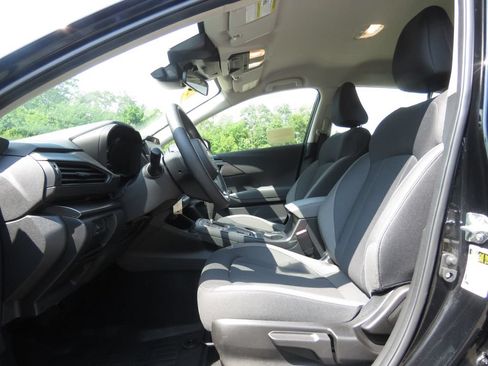 Used 2025 Subaru Impreza 2.0i AWD/4WD image 10