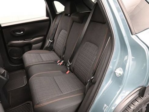 Used 2023 Honda HR-V Sport image 27