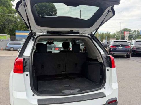 Used 2013 GMC Terrain SLE FWD image 13