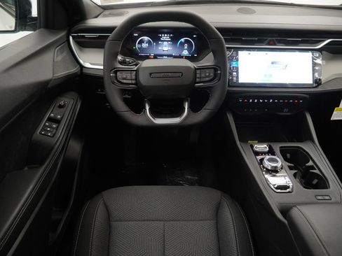 New 2026 Jeep Cherokee Laredo image 18