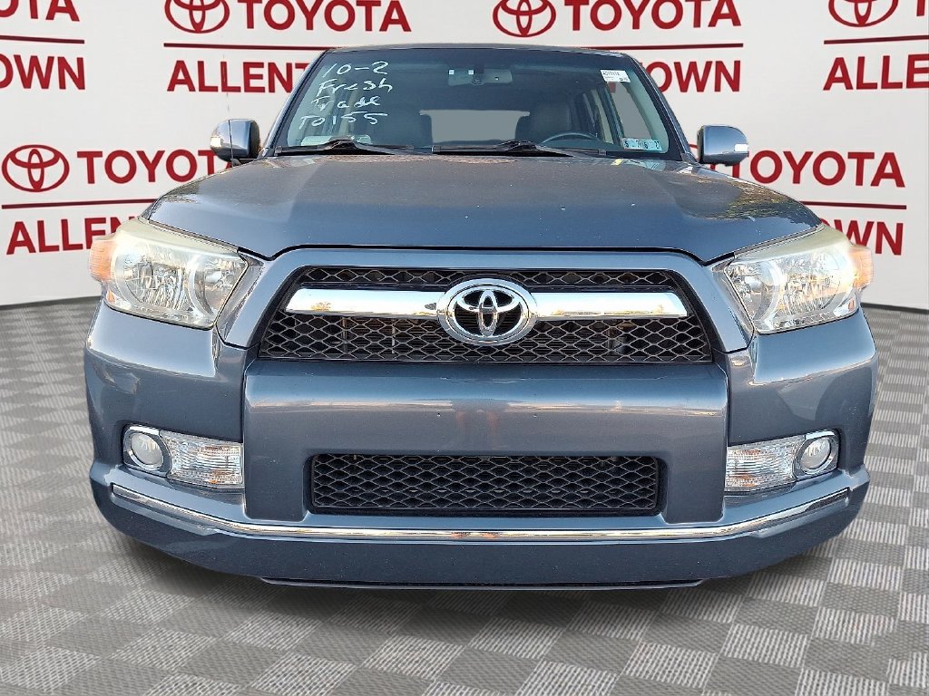 Used 2013 Toyota 4Runner Limited AWD/4WD image 2