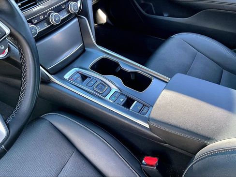 Certified 2022 Honda Accord Sport image 13