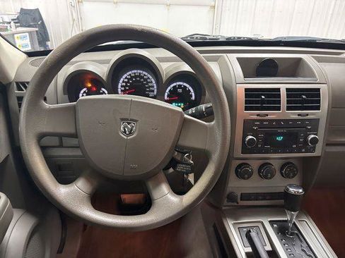 Used 2009 Dodge Nitro SE AWD/4WD image 12