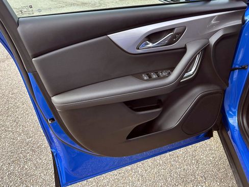 Certified 2024 Chevrolet Blazer LT w/ Driver Confidence Package image 13