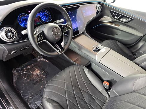 Certified 2023 Mercedes-Benz EQS 580 4MATIC Sedan image 10