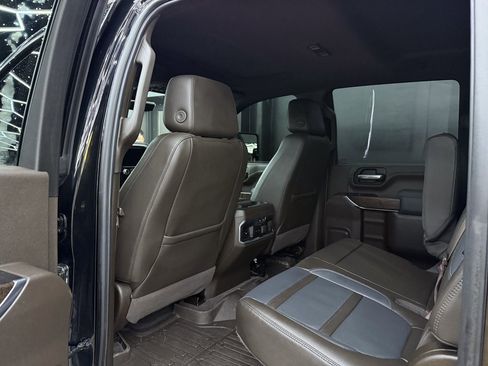 Used 2020 GMC Sierra 3500 Denali w/ Denali Ultimate Package image 20