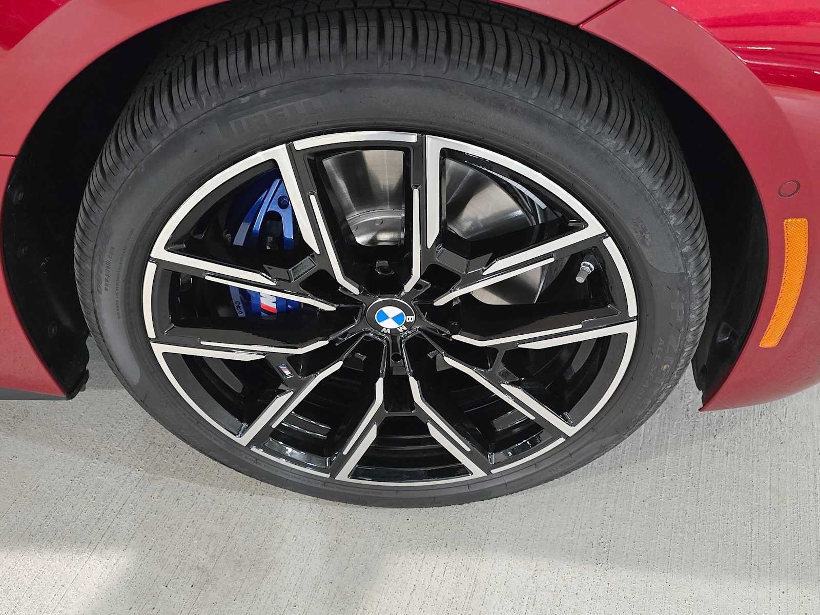 Used 2025 BMW i4 xDrive40i w/ M Sport Package AWD/4WD image 9