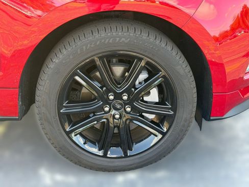 Used 2024 Ford Edge ST-Line AWD/4WD image 9