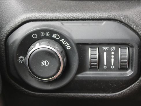 Used 2019 Jeep Wrangler Unlimited Sport S AWD/4WD image 40