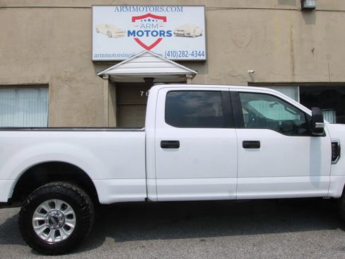 Used 2020 Ford F250 XLT AWD/4WD image 4