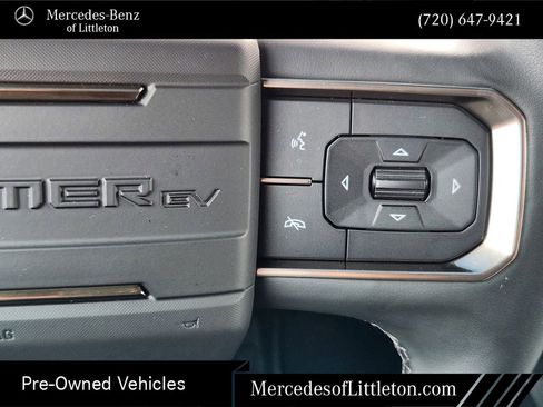 Used 2025 GMC Hummer EV 3X AWD/4WD image 29