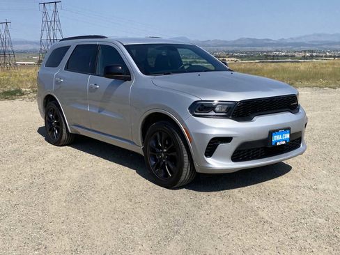 Certified 2024 Dodge Durango GT w/ Blacktop Package image 21