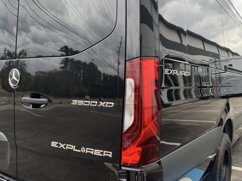 Used 2024 Mercedes-Benz Sprinter 3500 image 13