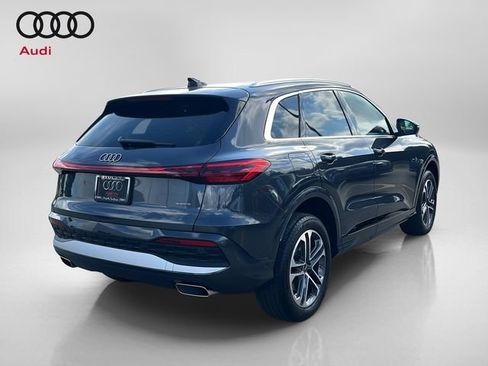 Used 2025 Audi Q5 Premium Plus w/ Premium Plus AWD/4WD image 7