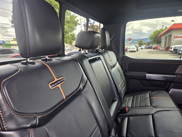 Used 2024 Ford F250 Platinum w/ FX4 Off-Road Package AWD/4WD image 12
