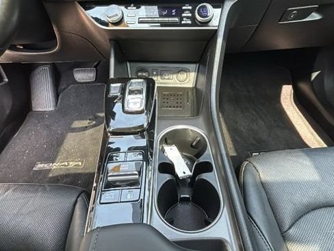 Used 2023 Hyundai Sonata Limited FWD image 24