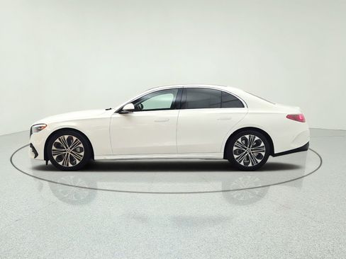Used 2026 Mercedes-Benz E 450 4MATIC Sedan w/ Winter Package image 8