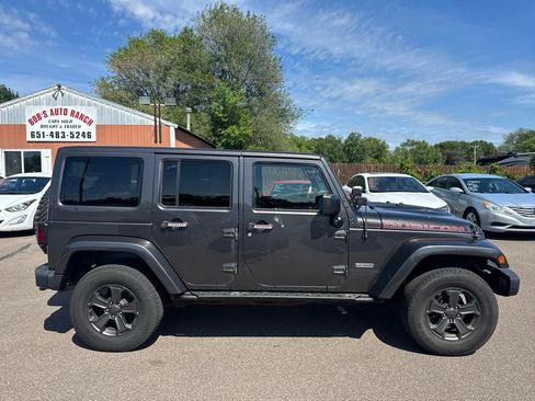 Used 2018 Jeep Wrangler Unlimited Rubicon w/ Dual Top Group AWD/4WD image 4