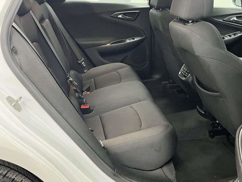 Used 2024 Chevrolet Malibu LT FWD image 28