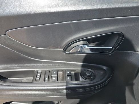 Used 2019 Buick Encore Preferred FWD image 14