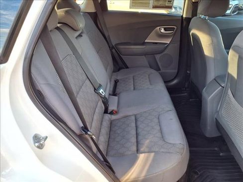 Used 2019 Kia Niro LX image 11