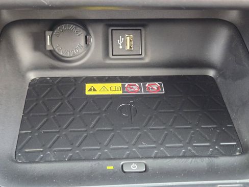 Used 2024 Toyota RAV4 XSE w/ Weather Package image 28