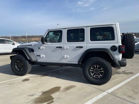 New 2026 Jeep Wrangler Unlimited Rubicon 392 w/ Quick Order Package 27X Moab AWD/4WD image 2