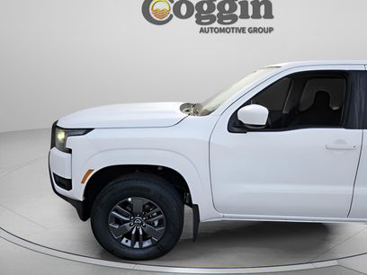 New 2026 Nissan Frontier SV w/ Tow Package