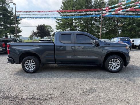 Used 2019 Chevrolet Silverado 1500 RST AWD/4WD image 3