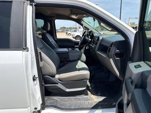 Used 2022 Ford F250 XL w/ Power Equipment Group AWD/4WD image 13