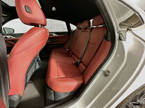 Used 2023 BMW i4 eDrive35 RWD image 29