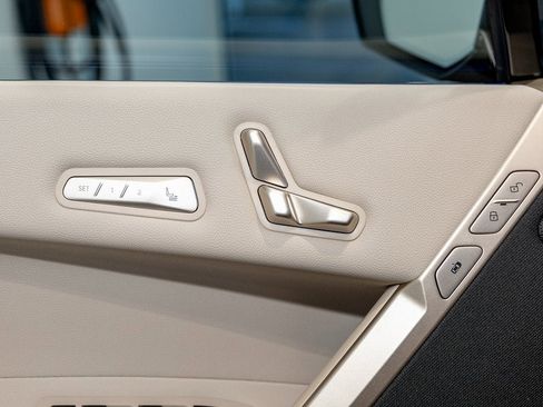 New 2026 BMW iX xDrive45 w/ Premium Package image 14