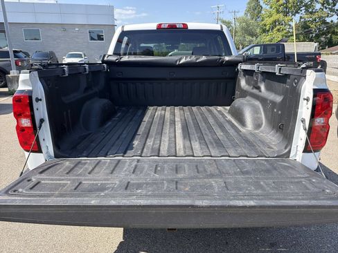 Used 2018 Chevrolet Silverado 1500 LT w/ All Star Edition AWD/4WD image 34