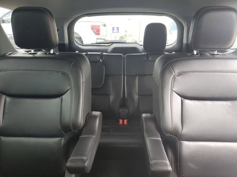 Certified 2023 Ford Explorer XLT w/ Equipment Group 202A image 18