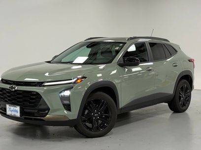 Used 2025 Chevrolet Trax ACTIV w/ Sunroof Package