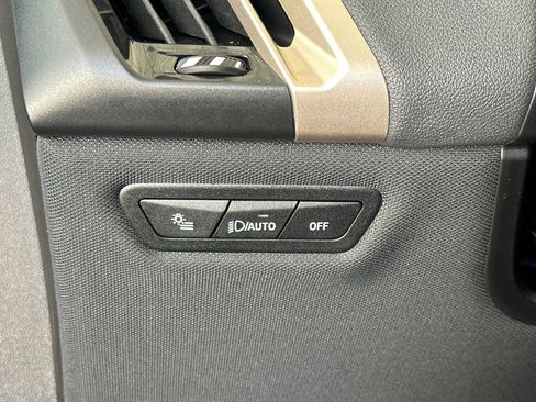 Used 2024 BMW iX xDrive50 w/ Sport Package AWD/4WD image 38