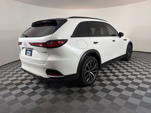 Used 2025 MAZDA CX-70 Plug-In Hybrid w/ Premium Plus AWD/4WD image 3