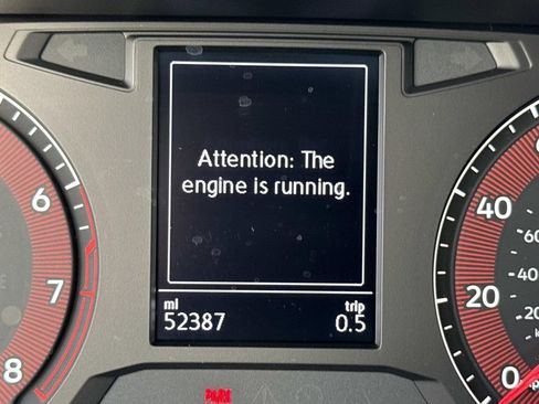 Used 2019 Volkswagen Jetta S image 36