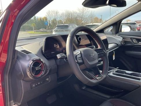 New 2026 Chevrolet Equinox EV RS image 11