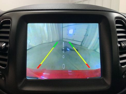 Used 2018 Jeep Compass Trailhawk w/ Leather Interior Group image 29