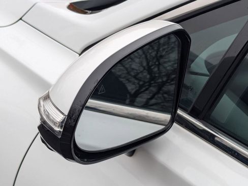 Used 2023 Hyundai Santa Fe Limited image 21