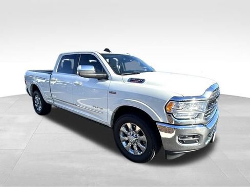 Used 2020 RAM 2500 Limited image 11